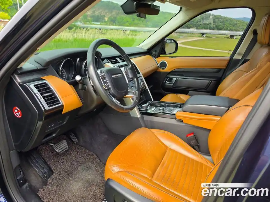 Land Rover Discovery 2017 3.0 автомат (гидро), фото 15
