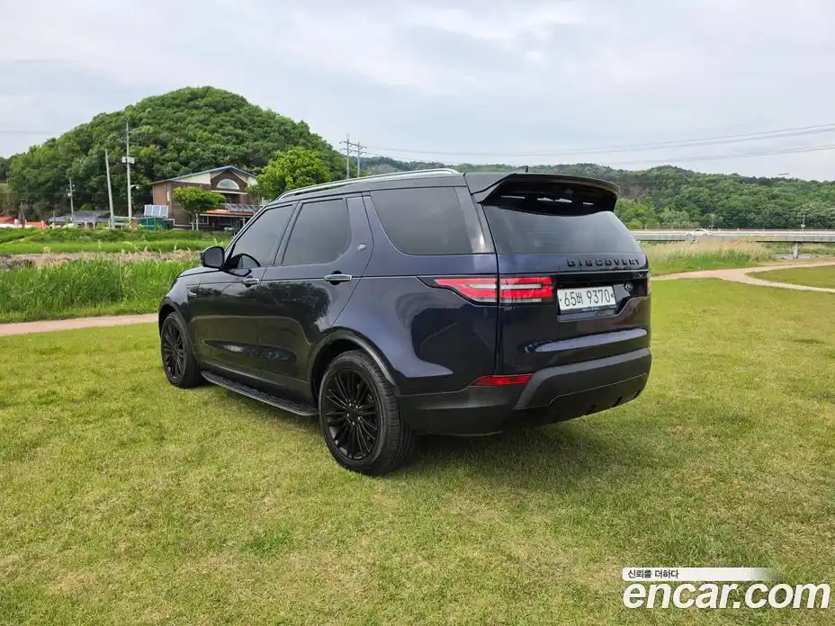 Land Rover Discovery 2017 3.0 автомат (гидро), фото 7
