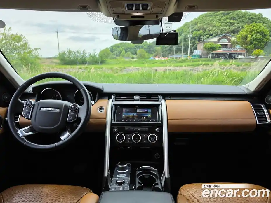 Land Rover Discovery 2017 3.0 автомат (гидро), фото 9