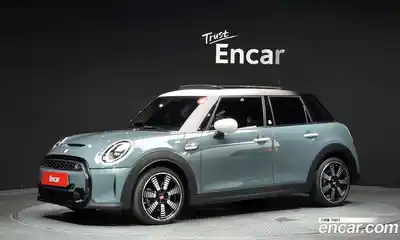 Mini Cooper, 2023, 12 427 км
