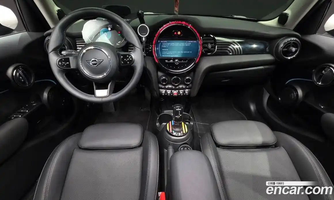 Mini Cooper 2023 2.0 автомат (гидро), фото 7
