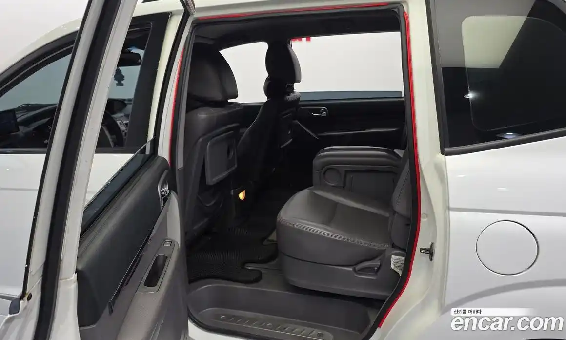SsangYong Korando 2013 2.0 автомат (гидро), фото 12