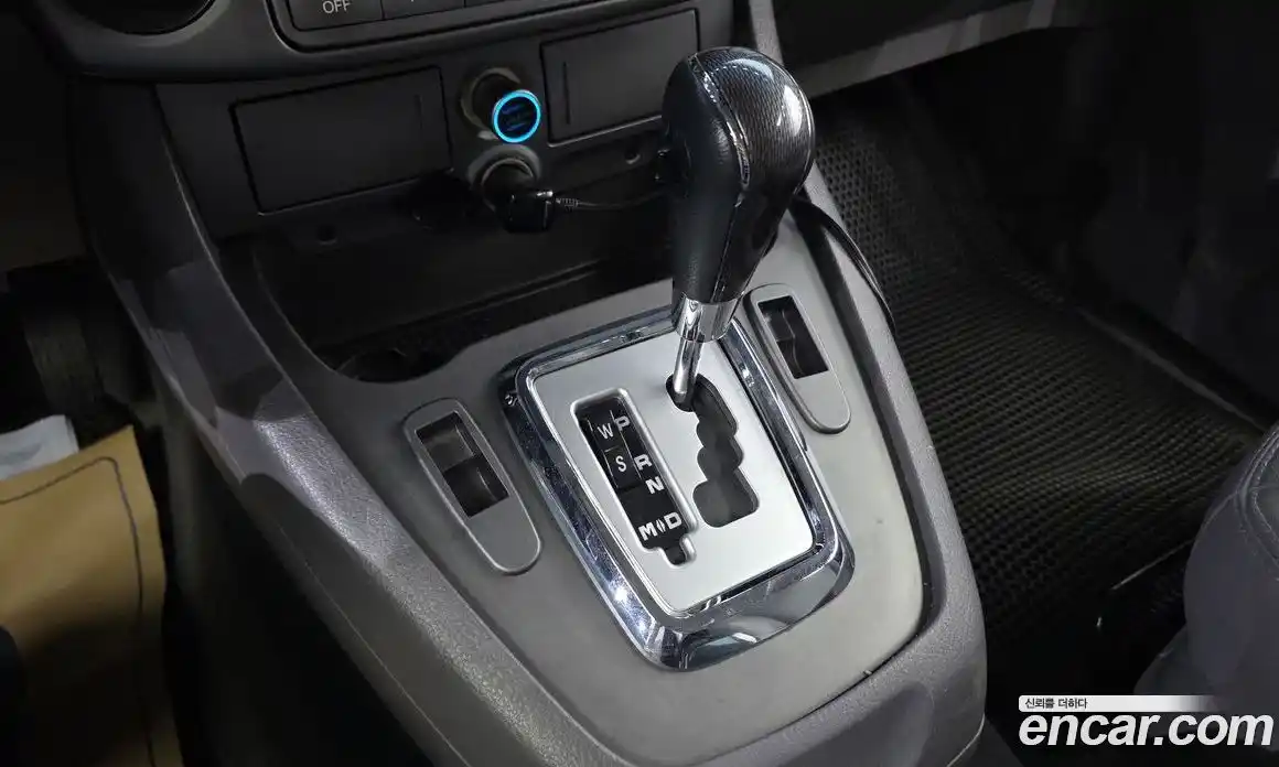 SsangYong Korando 2013 2.0 автомат (гидро), фото 9