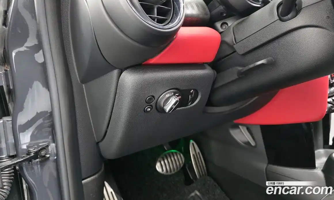 Mini Cooper 2019 2.0 автомат (гидро), фото 23