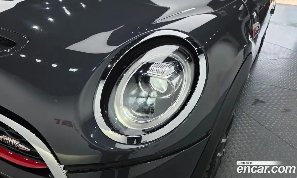 Mini Cooper 2019 2.0 автомат (гидро), фото 8