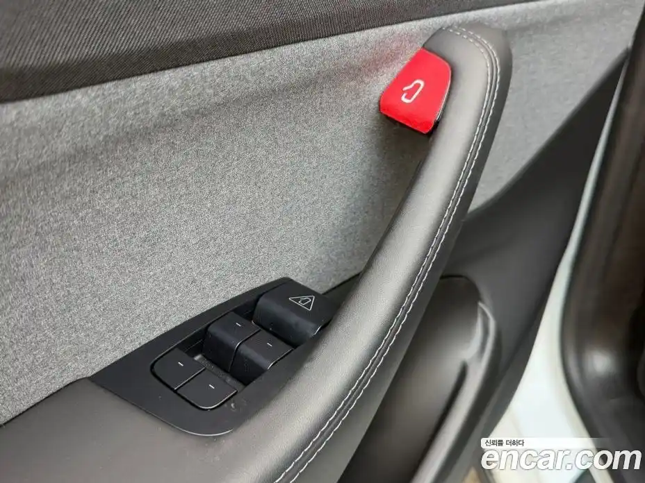 Tesla Model Y 2025 гидро, фото 16