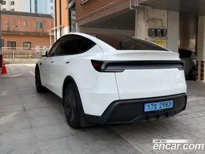 Tesla Model Y 2025 гидро, миниатюра 5