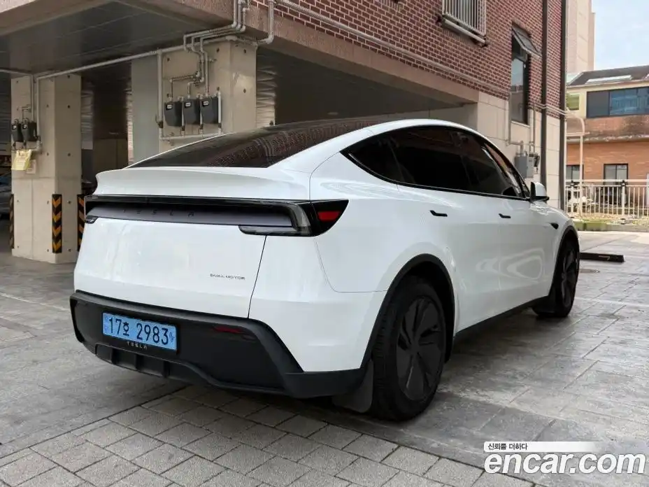 Tesla Model Y 2025 гидро, фото 6