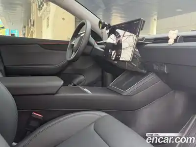 Tesla Model Y 2025 гидро, миниатюра 7