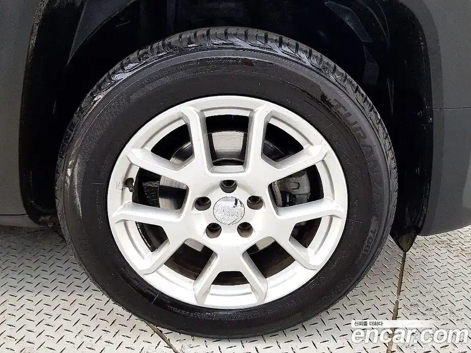 Jeep Renegade 2019 2.4 автомат (гидро), фото 5