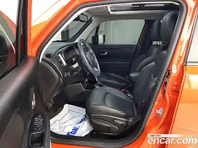Jeep Renegade 2019 2.4 автомат (гидро), миниатюра 10