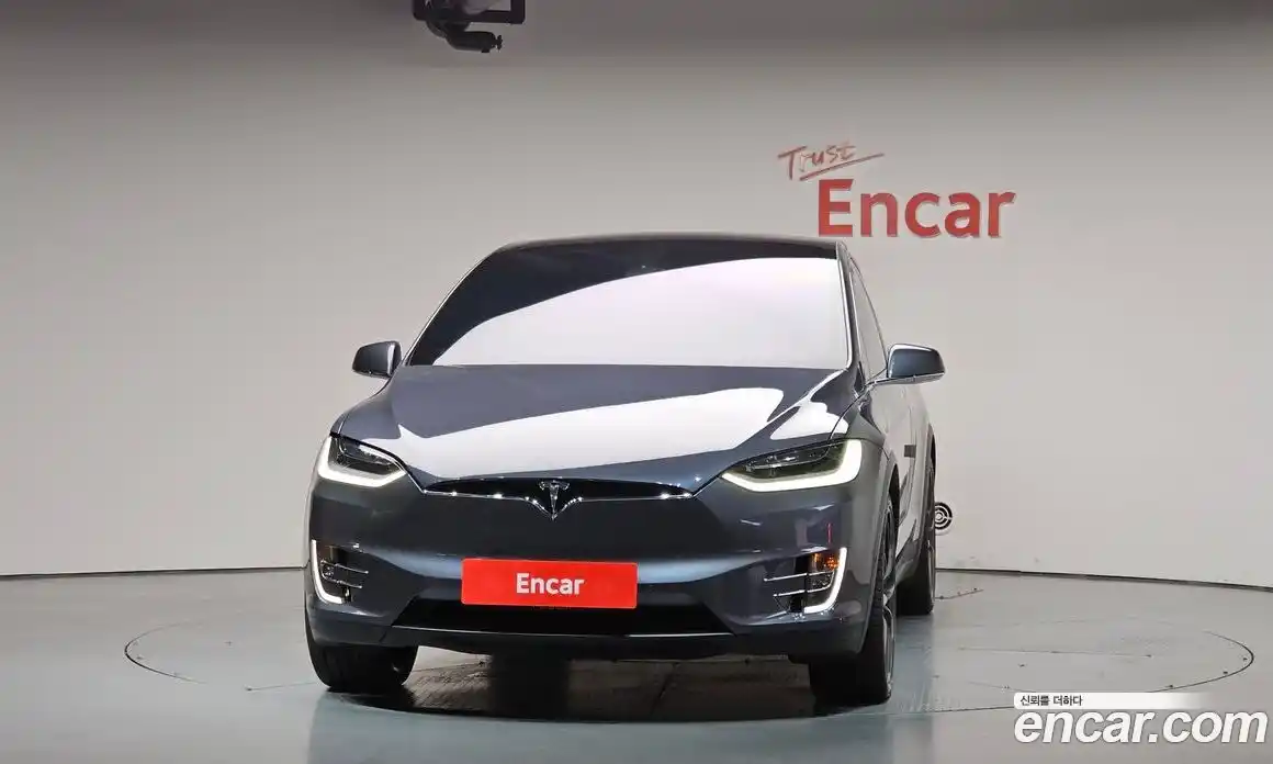Tesla Model X 2020 0.3 гидро, фото 2