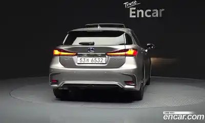 Lexus CT200h 2018 1.8 гидро, миниатюра 4
