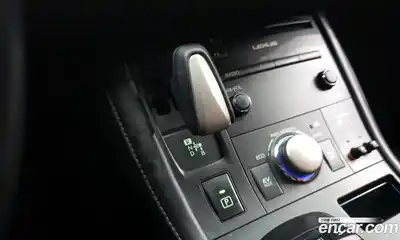 Lexus CT200h 2018 1.8 гидро, миниатюра 9