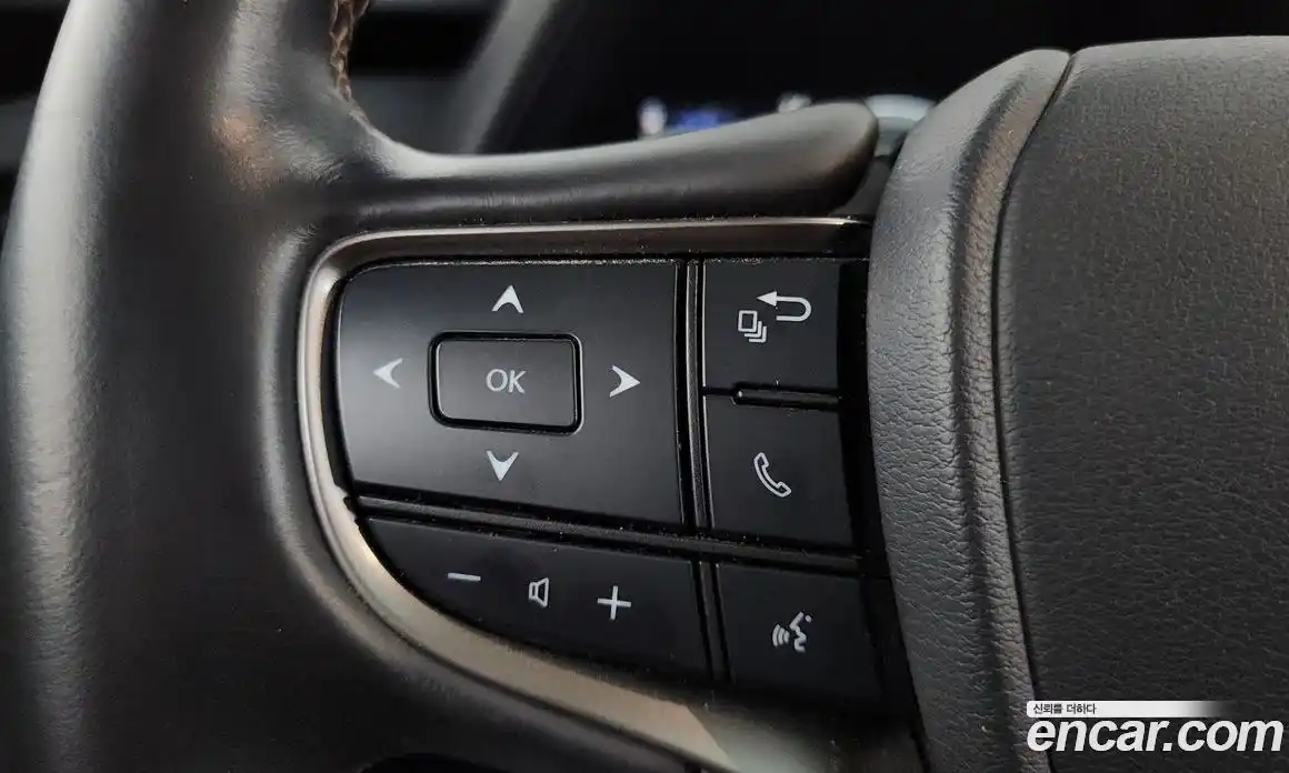 Lexus UX 2019 2.0 гидро, фото 23