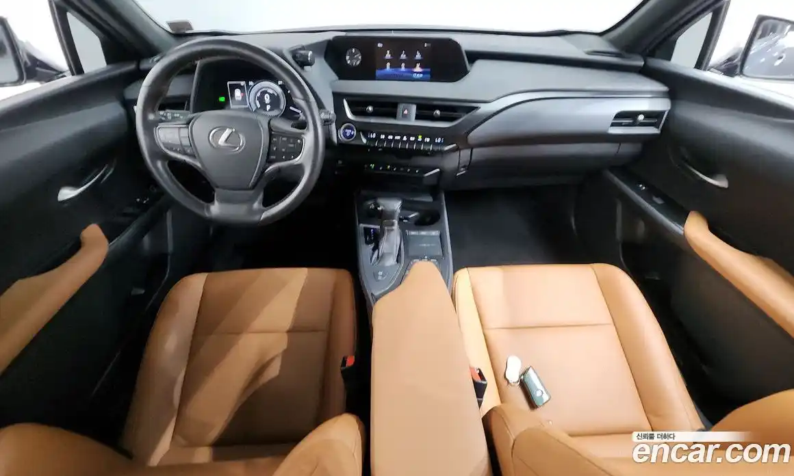 Lexus UX 2019 2.0 гидро, фото 10