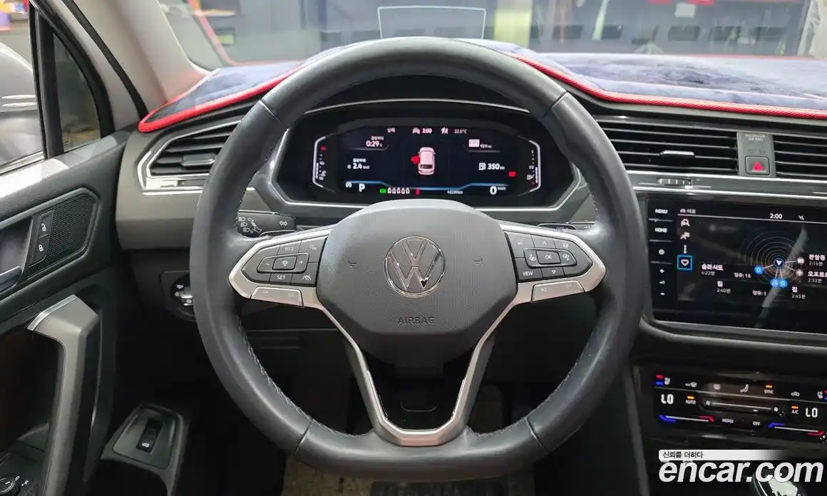 Volkswagen Tiguan 2022 2.0 автомат (гидро), фото 20