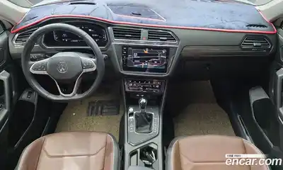 Volkswagen Tiguan 2022 2.0 автомат (гидро), миниатюра 10