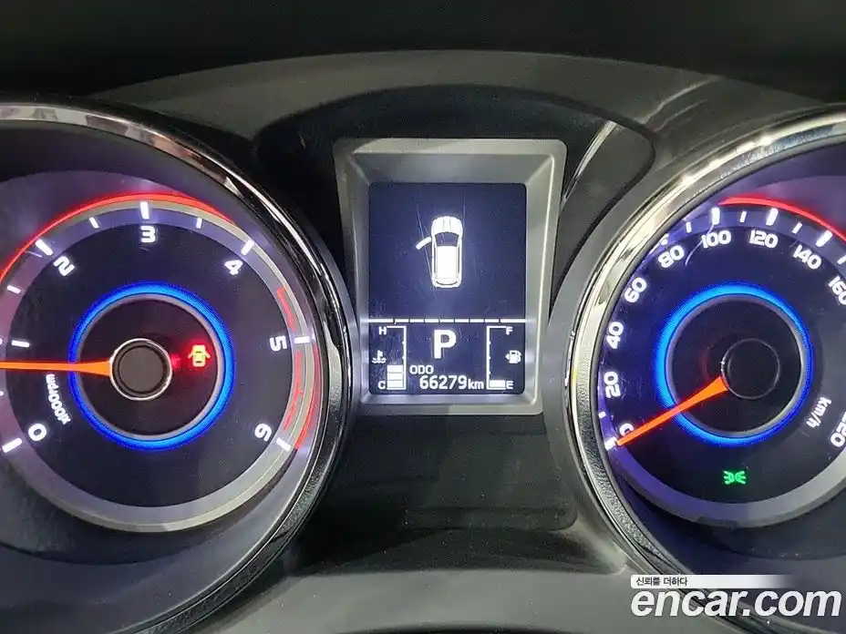 SsangYong TIBOLI 2016 1.6 автомат (гидро), фото 8