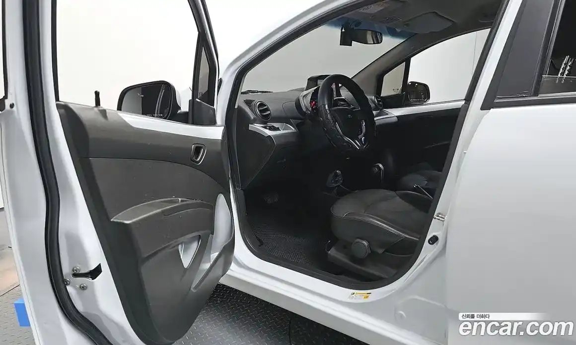 Chevrolet Spark 2014 1.0 гидро, фото 10