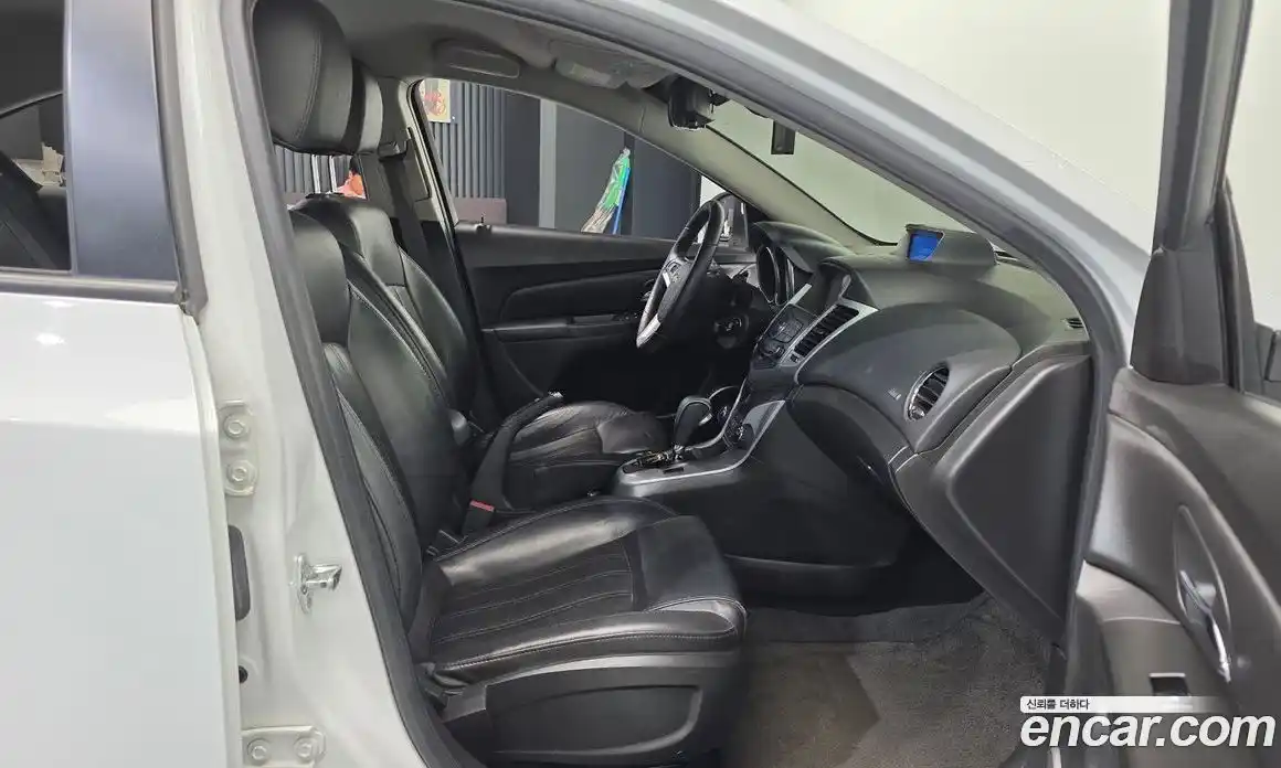 Chevrolet Cruze 2011 1.8 гидро, фото 11