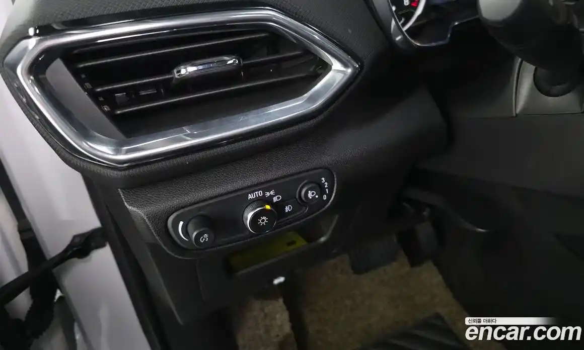 Chevrolet TrailBlazer 2020 1.3 гидро, фото 28