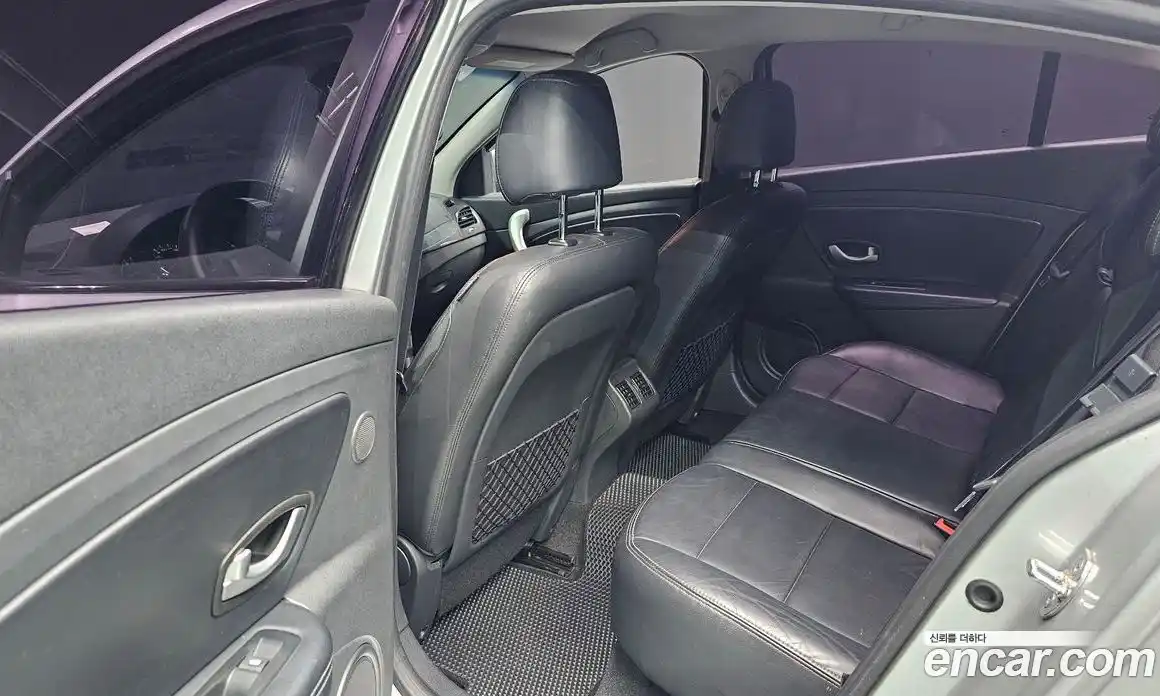 Renault SM3 2010 1.6 гидро, фото 18