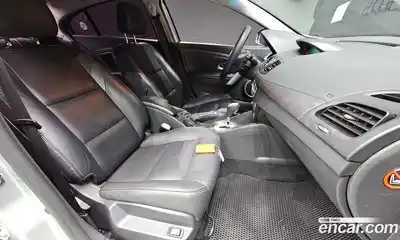 Renault SM3 2010 1.6 гидро, миниатюра 10