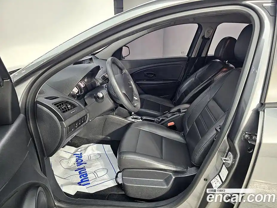 Renault SM3 2016 1.6 гидро, фото 8