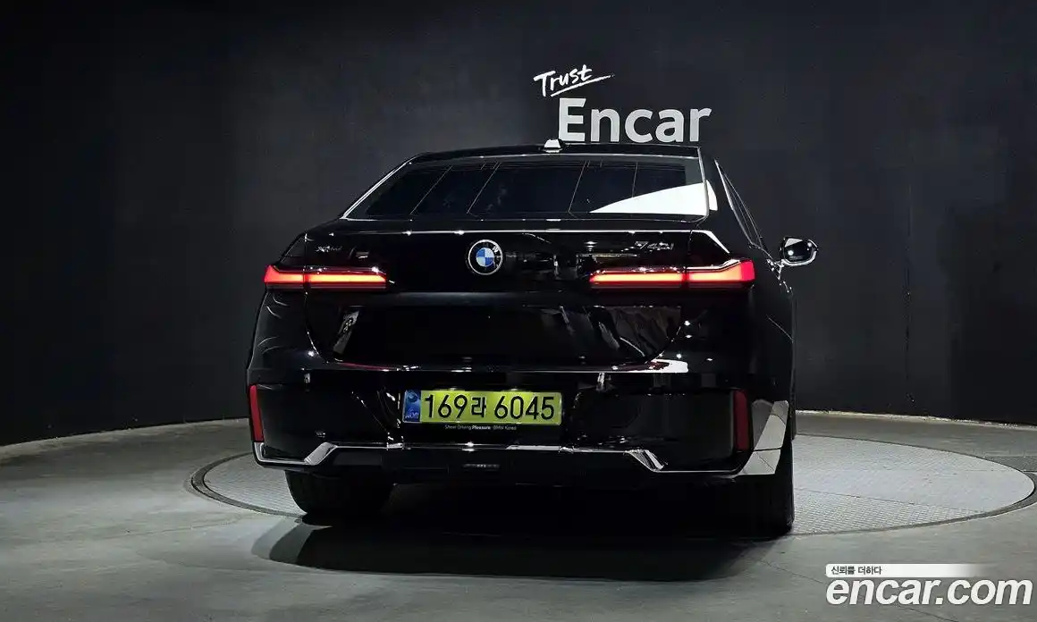 BMW 7 серия 2025 3.0 автомат (гидро), фото 4