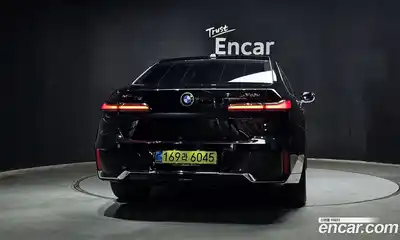 BMW 7 серия 2025 3.0 автомат (гидро), миниатюра 4