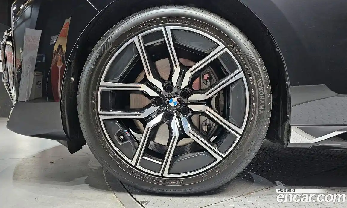 BMW 7 серия 2025 3.0 автомат (гидро), фото 5