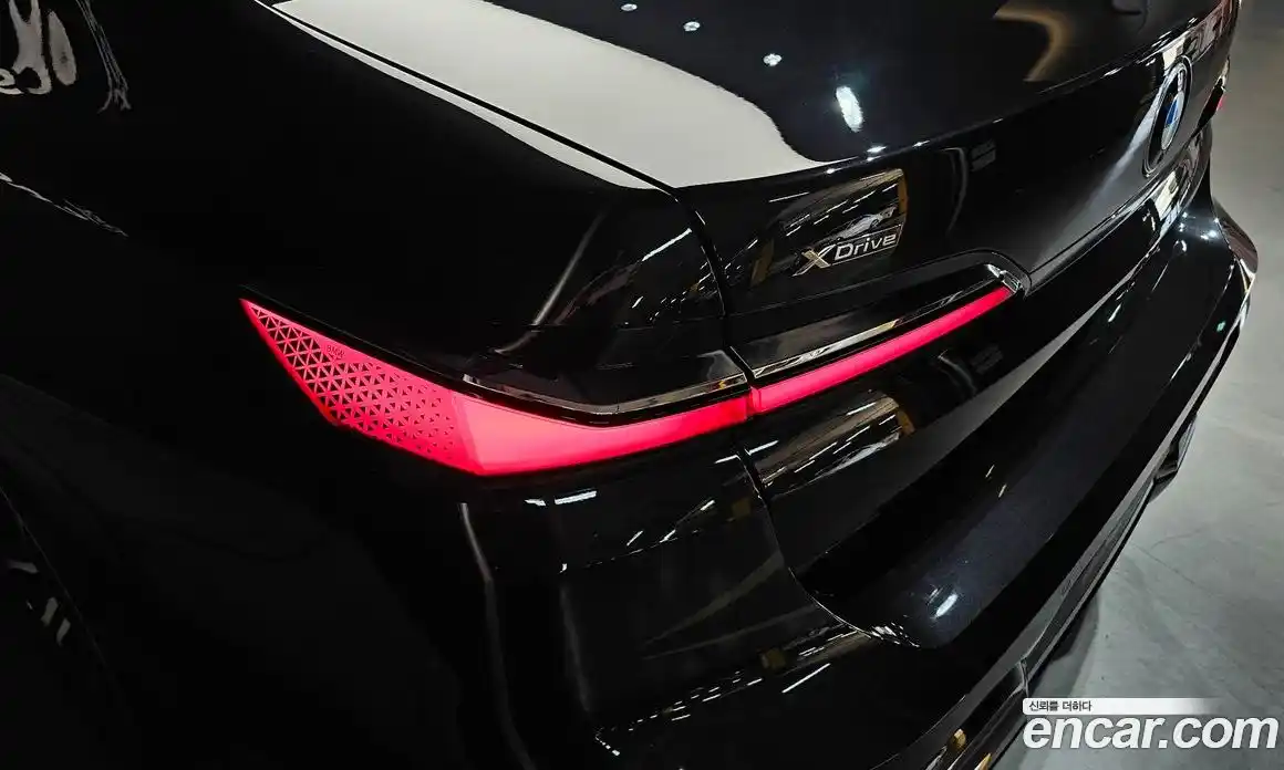 BMW 7 серия 2025 3.0 автомат (гидро), фото 9