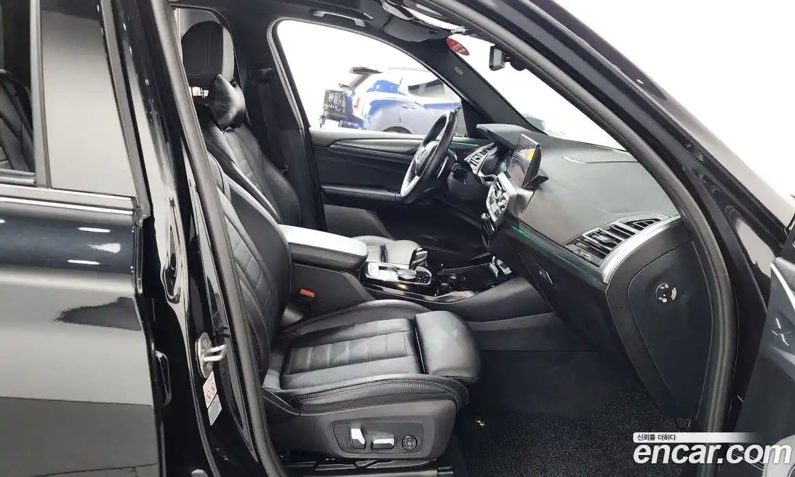 BMW X3 2022 2.0 автомат (гидро), фото 16