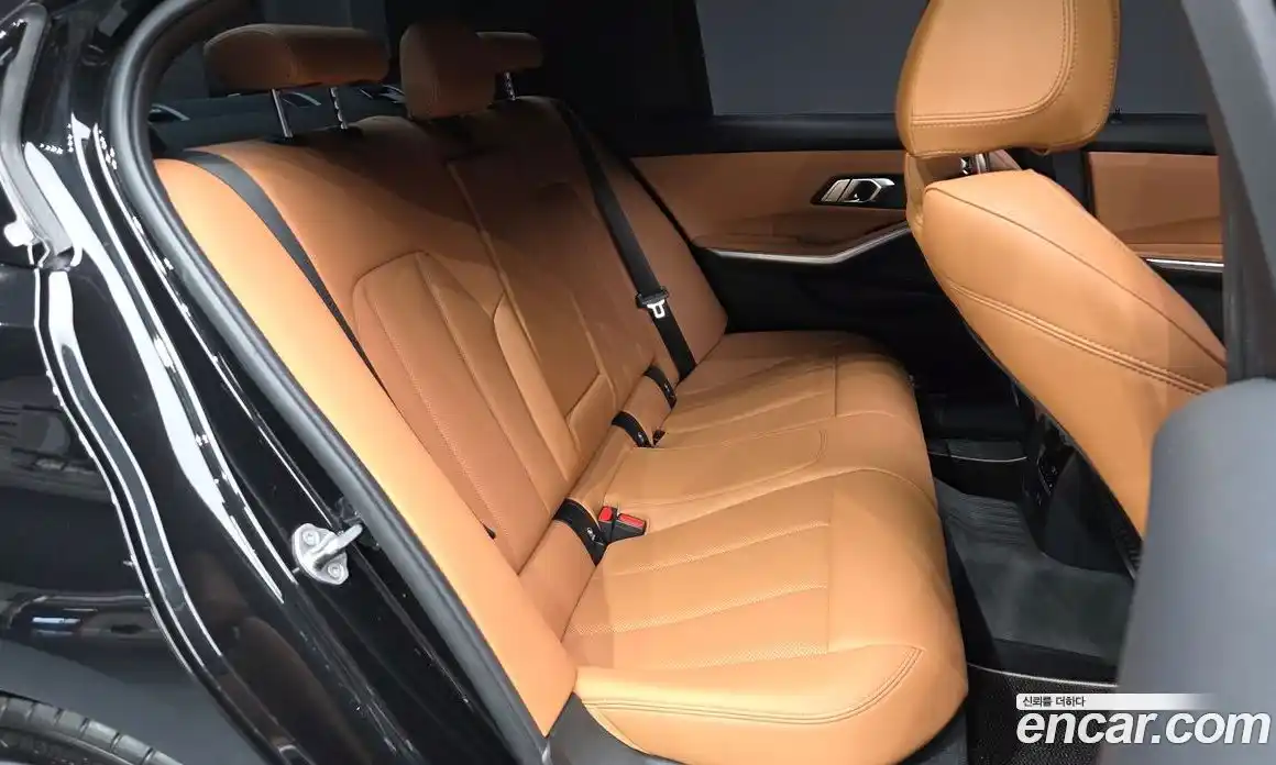 BMW 3 серия 2022 2.0 автомат (гидро), фото 18