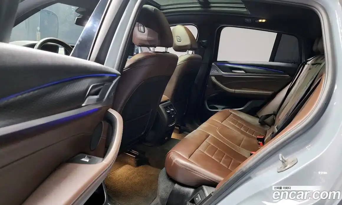 BMW X4 2023 2.0 автомат (гидро), фото 12