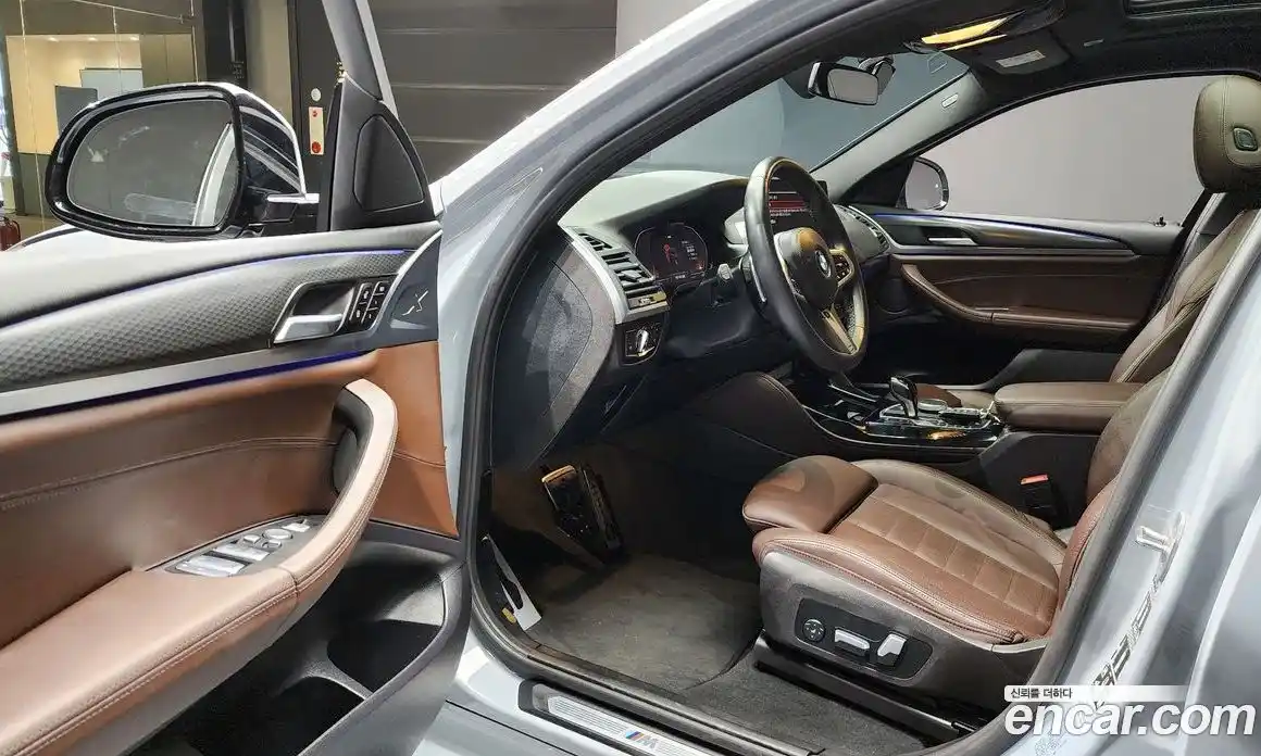 BMW X4 2023 2.0 автомат (гидро), фото 10