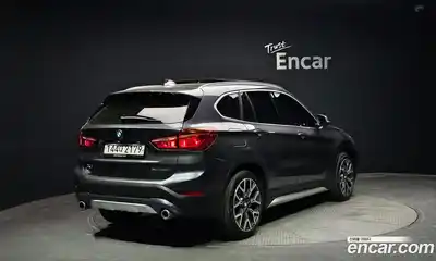 BMW X1 2022 2.0 автомат (гидро), миниатюра 2