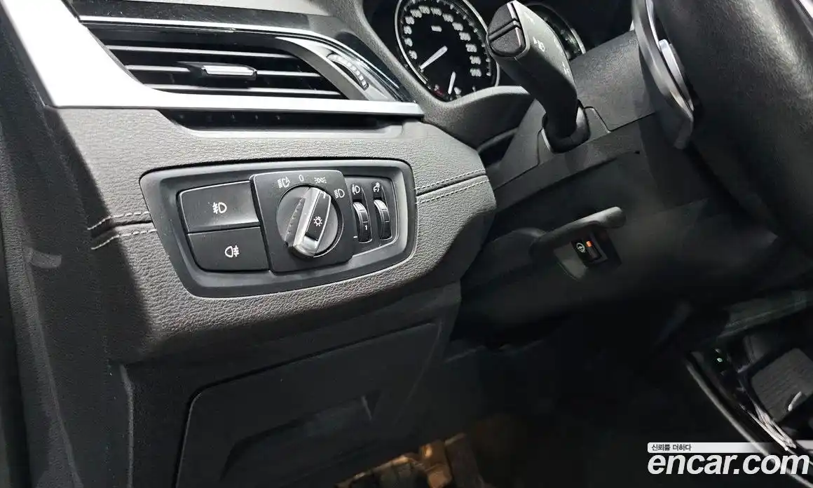 BMW X1 2022 2.0 автомат (гидро), фото 24