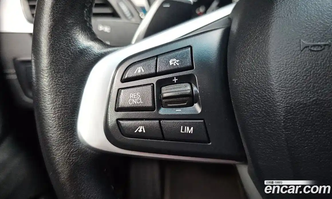 BMW X1 2022 2.0 автомат (гидро), фото 28