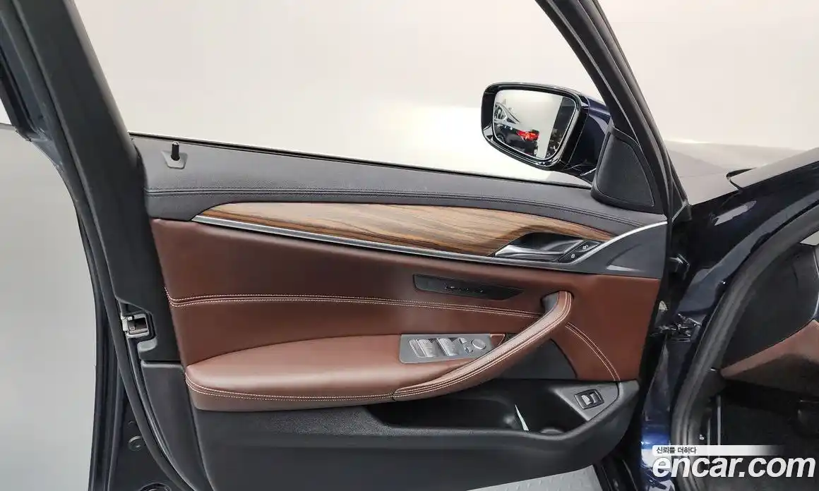 BMW 5 серия 2020 2.0 автомат (гидро), фото 14
