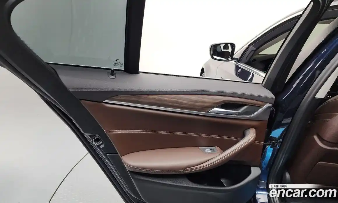 BMW 5 серия 2020 2.0 автомат (гидро), фото 15