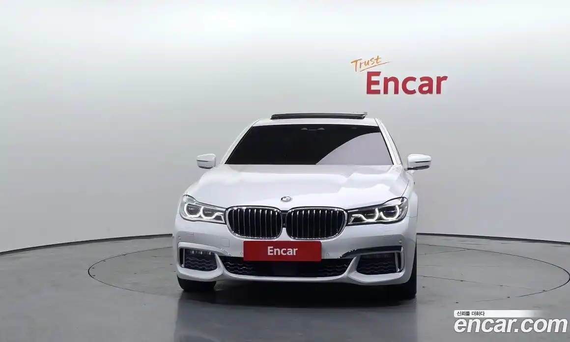 BMW 7 серия 2017 3.0 автомат (гидро), фото 3