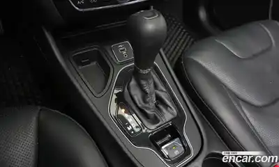 Jeep Cherokee 2021 2.4 автомат (гидро), миниатюра 12