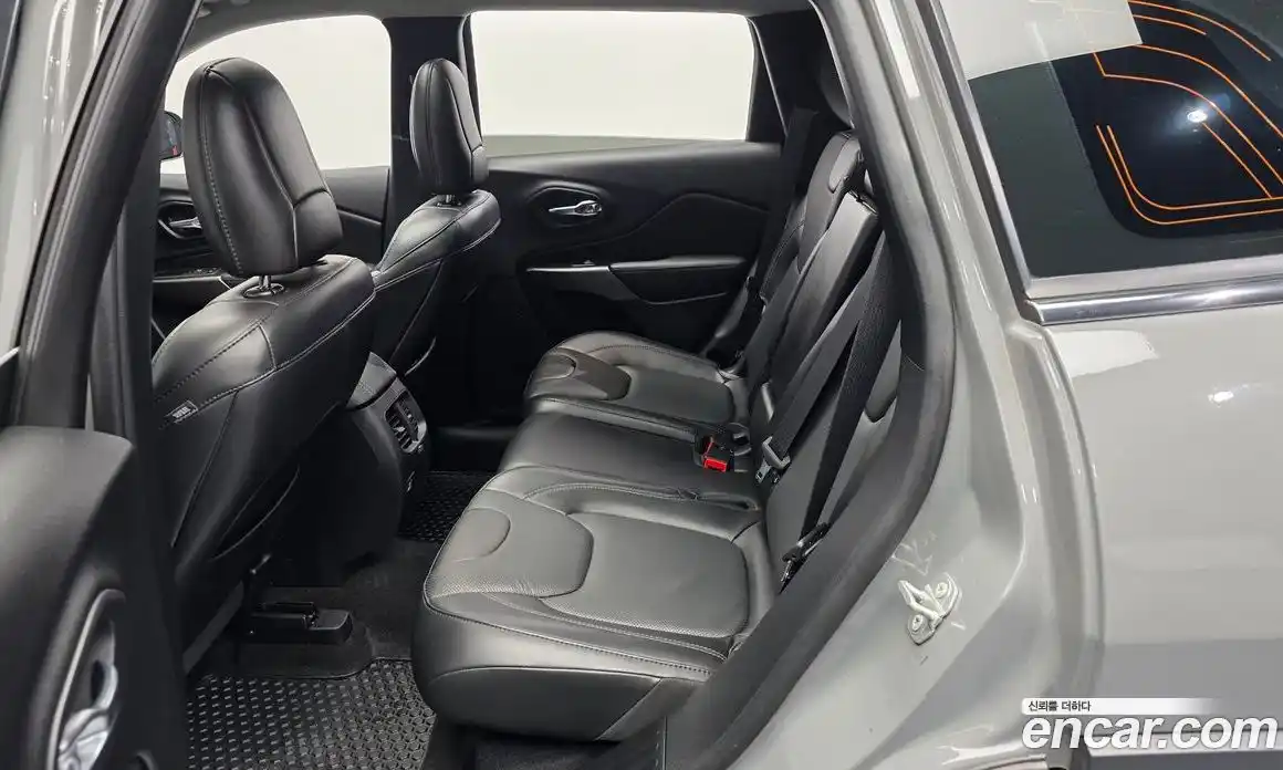 Jeep Cherokee 2021 2.4 автомат (гидро), фото 16