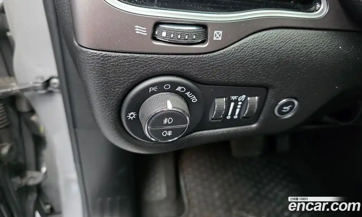 Jeep Cherokee 2021 2.4 автомат (гидро), фото 24