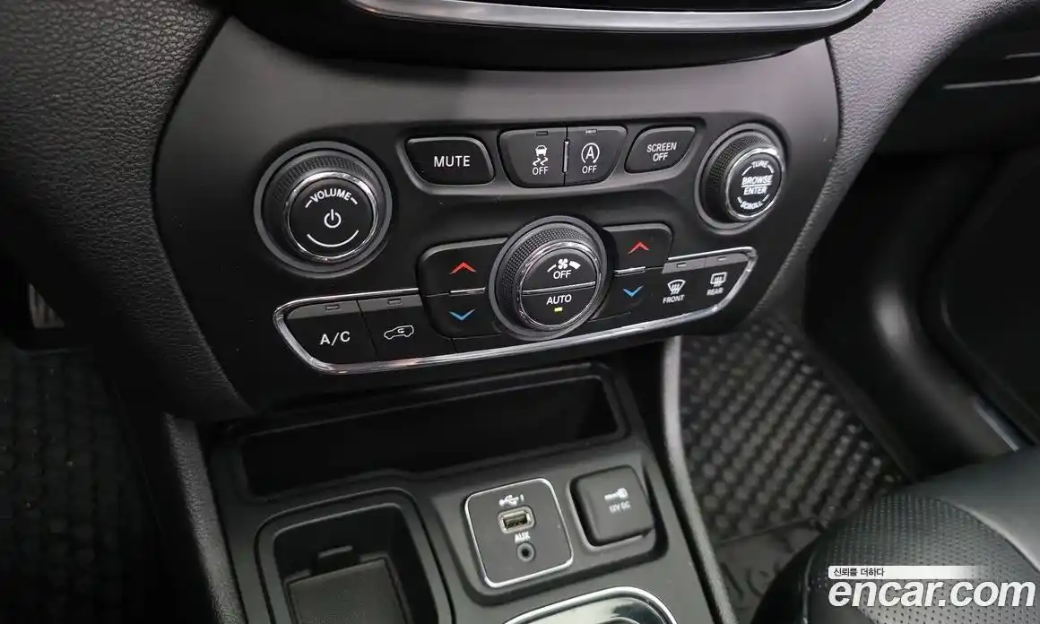 Jeep Cherokee 2021 2.4 автомат (гидро), фото 29