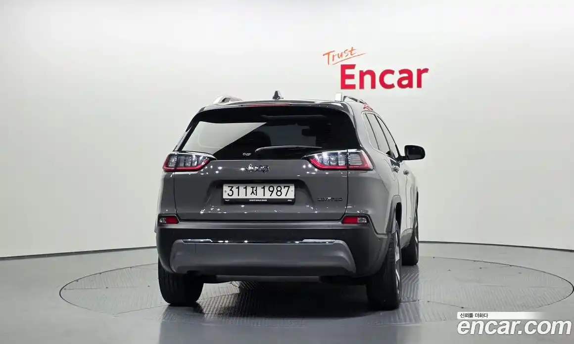 Jeep Cherokee 2021 2.4 автомат (гидро), фото 4