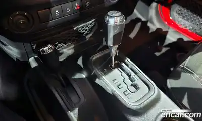 Jeep Wrangler 2017 3.6 автомат (гидро), миниатюра 12