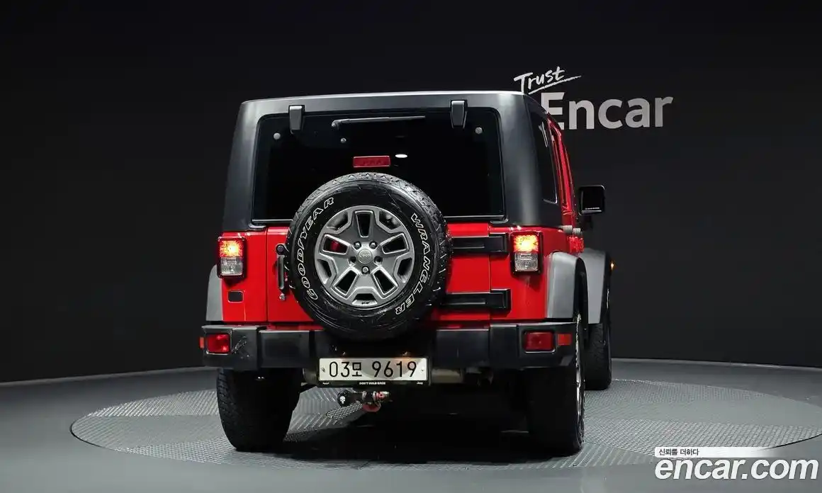 Jeep Wrangler 2017 3.6 автомат (гидро), фото 4
